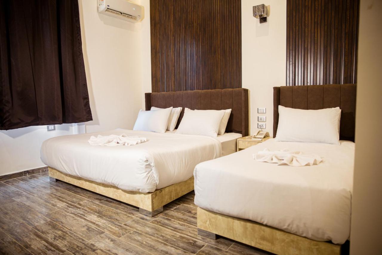 Tourist Palace Hotel Cairo Exterior photo